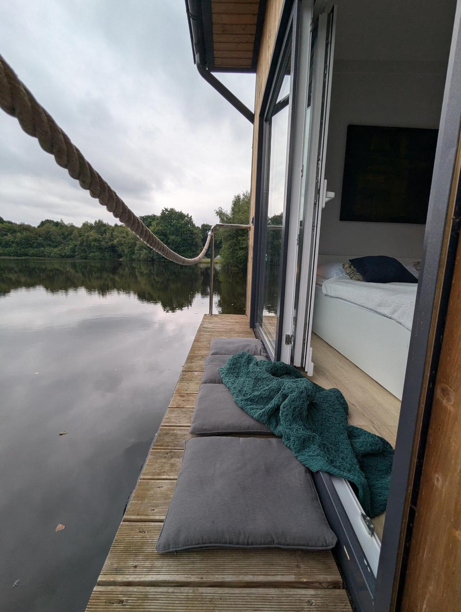 Hausboot Lena Hotel Papenburg Ngoại thất bức ảnh